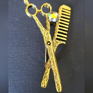 Goldtone Scissors and Comb Brooch